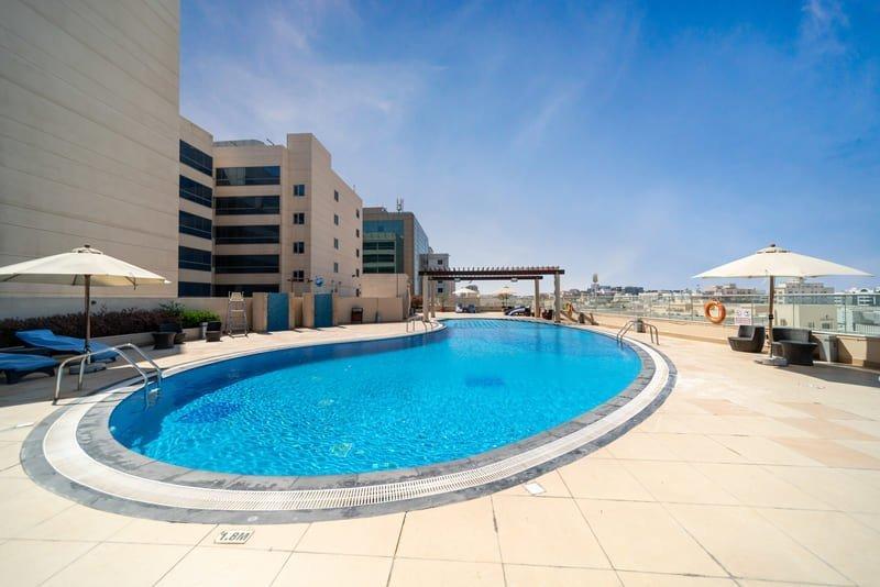 Swimming pool  Star Metro Deira Hotel Apartments Dubai